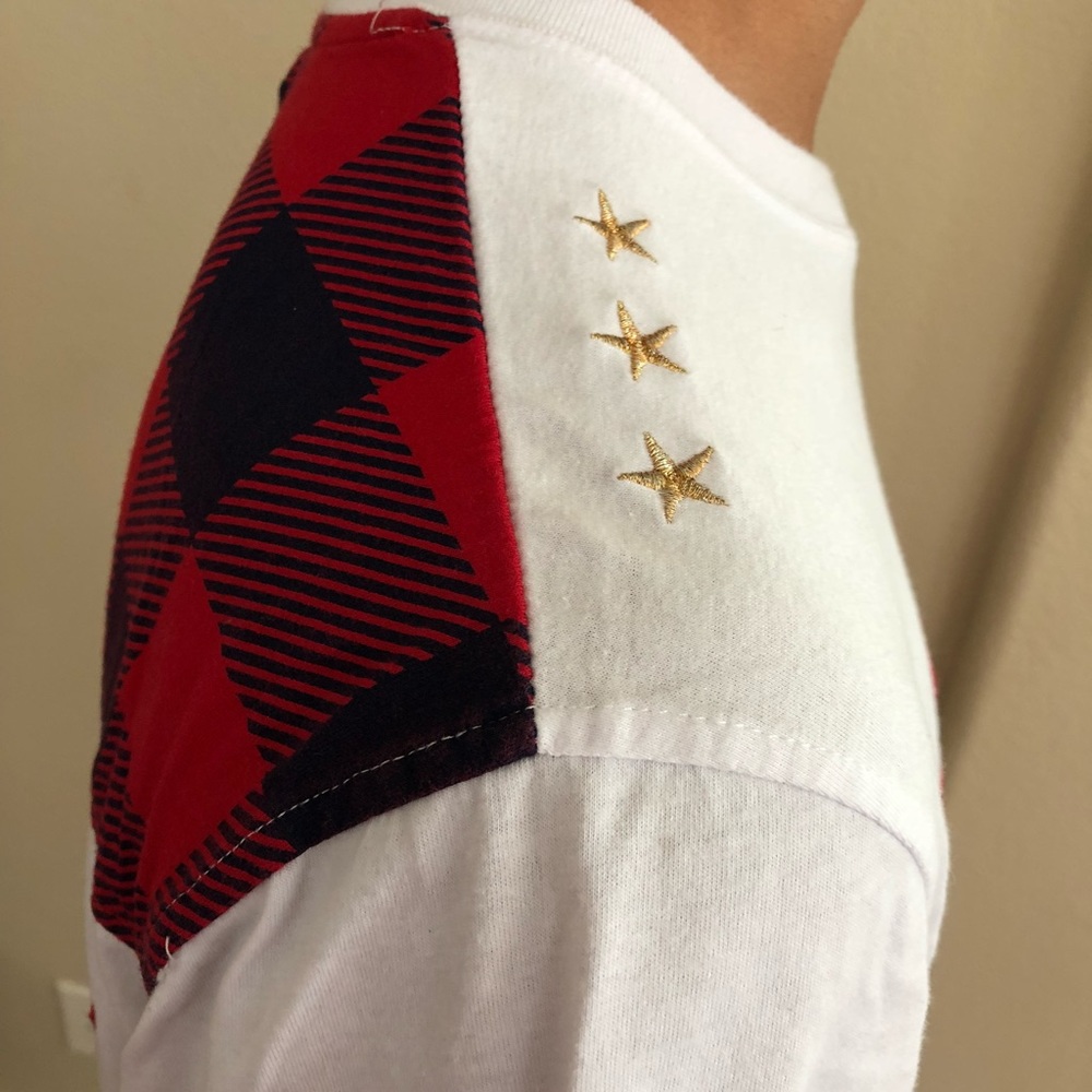 Men’s tee - Picture 3 of 4